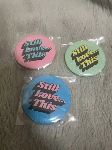 Tani Yuuki still Love - This 캔뱃지 3종 세트