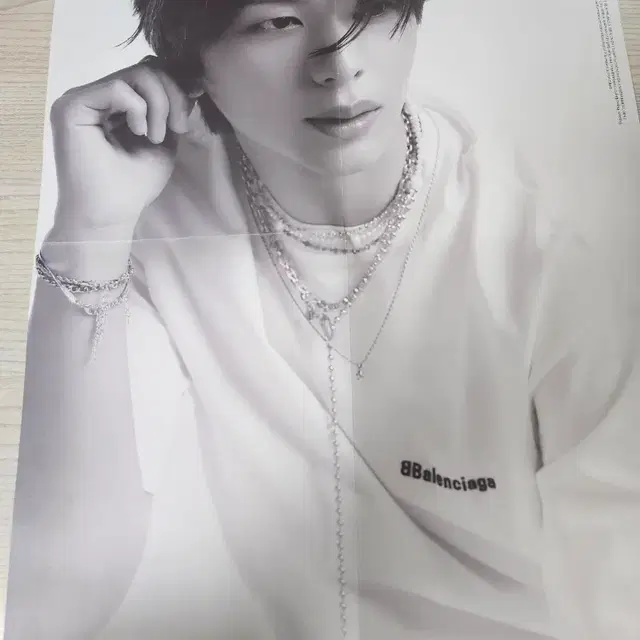 육성재 솔로앨범 포스터