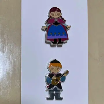 [ 새상품 ] 겨울왕국 핀 배지 안나 크리스토프