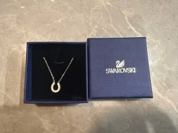 Swarovski 말굽 목걸이