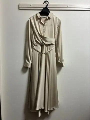 [ CELFORD ] 2025 신상 불규칙 헴 원피스