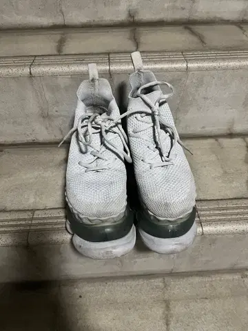 grounds (그라운즈)