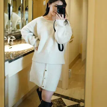 [ 세트 ] Aimeine 메인 스팽글 풀오버 스커트 뷔스티에