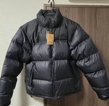 (완판템 공식 한정판 새상품) 눕시 다운 자켓 ND92531R XL