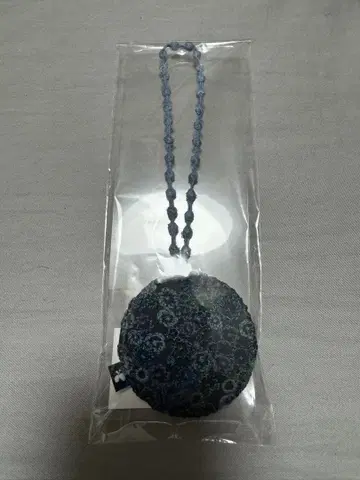 [ 미개봉 ] minaperhonen 피스 쿠키 참 skyful