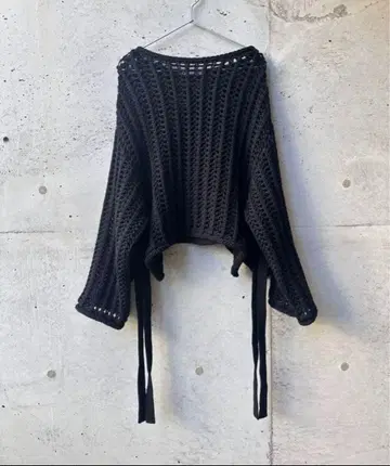 ZARA 오픈 니트 스웨터