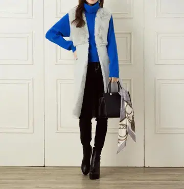 salire 페이크 무스탕 베스트 라이트 그레이 새상품급