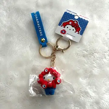 오사카 간사이 만박 회장 한정판 산리오 미야쿠미야쿠 콜라보 헬로키티 키링