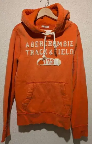 Abercrombie & Fitch 오렌지 후드티 S