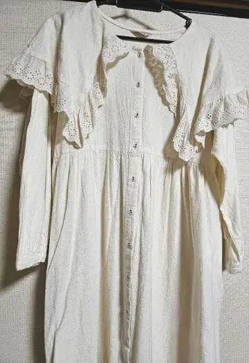 사만사 모스모스 케이프 옷깃 레이스 롱 원피스