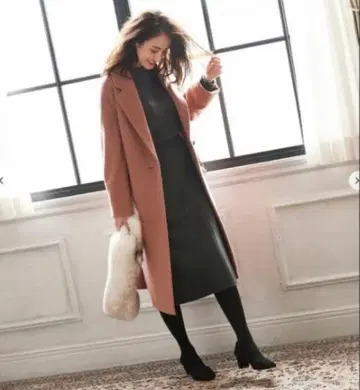 새상품급 23구 체스터 코트 핑크 32