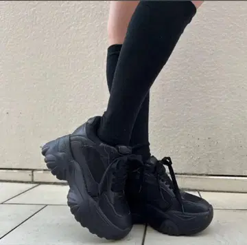 나르시스 대드 스니커즈 24cm 볼륨 스니커즈 통굽 블랙