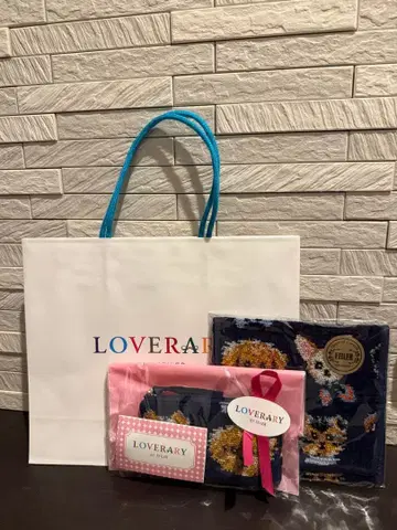 새상품 러브리 바이 페이러 러블리 도기 손수건 파우치와 파우치 세트