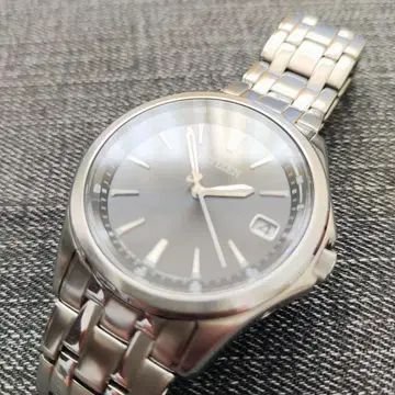 시티즌 전파 솔라 에코 드라이브 H110