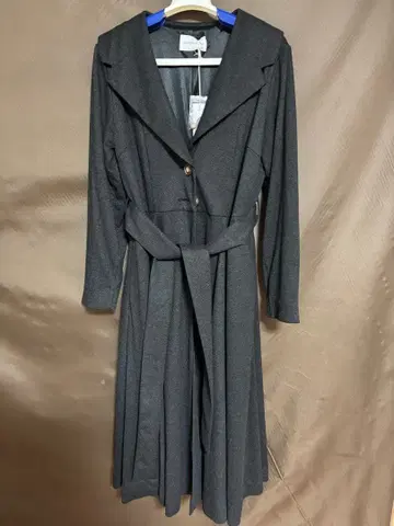 CINEMATIQ 스트레치 헤링본 코트 블랙