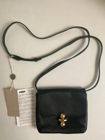 새상품 바네사브루노 가죽 백