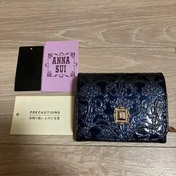 안나수이 ANNA SUI 루미 접이식 지갑 12월 19일까지