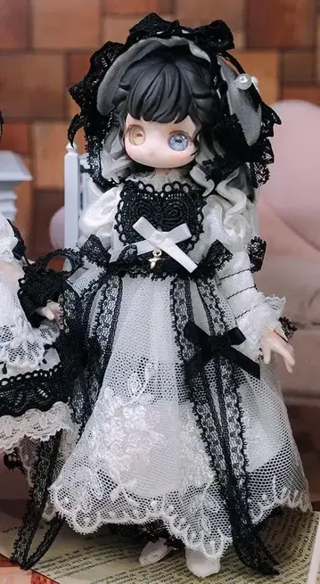 쇄성 궤적 빈티지 보물 세실리아