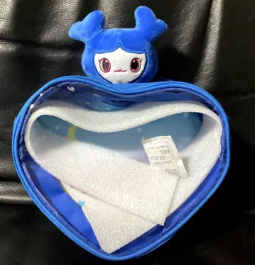 TWICE LOVELYS 삐요큥 바디백 쯔위 GIGO 쯔블리