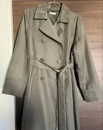 axes femme 사이드 플리츠 롱 코트 트렌치 카키 M