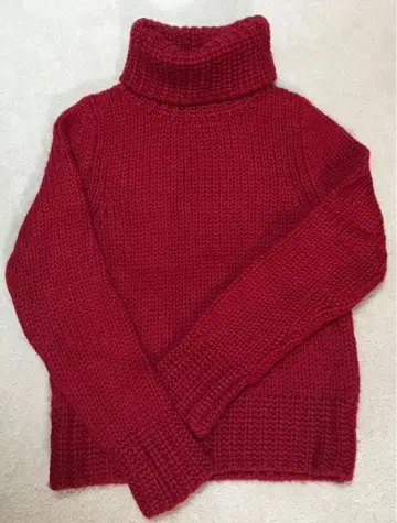 KUMIKYOKU 빨간색 터틀넥 니트 울 100%