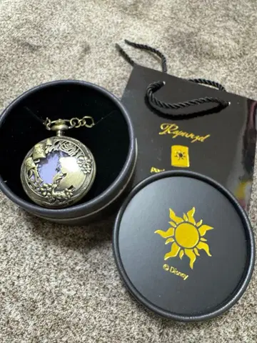 Disney 회중시계 애니메이션 캐릭터 디자인