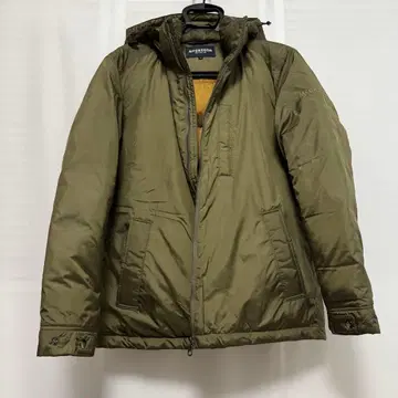 McGREOR 카키 다운 자켓