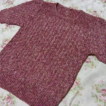 쇼와 레트로 핑크 계열 반팔 니트 짜임 무늬 뒷 버튼 포함