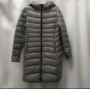 컨디션 최상 울트라 라이트 다운 코트 하운드투스 패턴