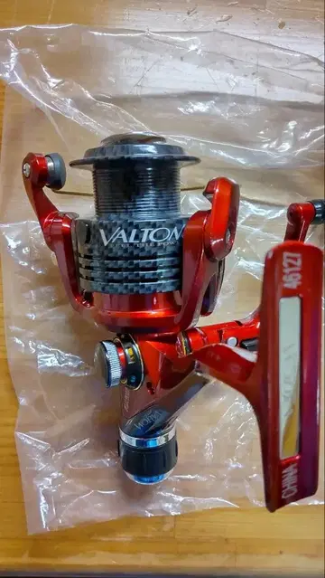 VALTON 4000번 스피닝 릴 리어 드래그 탑재