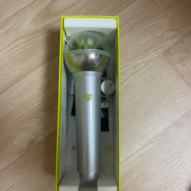 한정판 아이유 공식 1기 응원봉