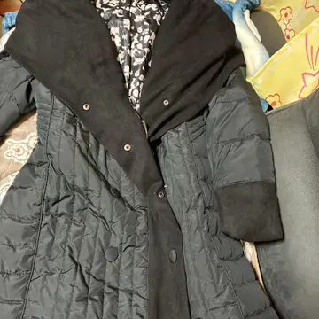 사계절사 다운 코트