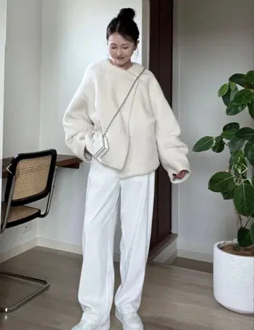 LAGUNAMOON 보아 자켓