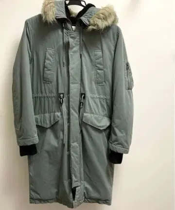 moussy 퍼 포함 모즈 코트 카키 보아 퀼팅