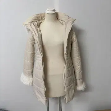 벨트 달린 퍼 다운 코트