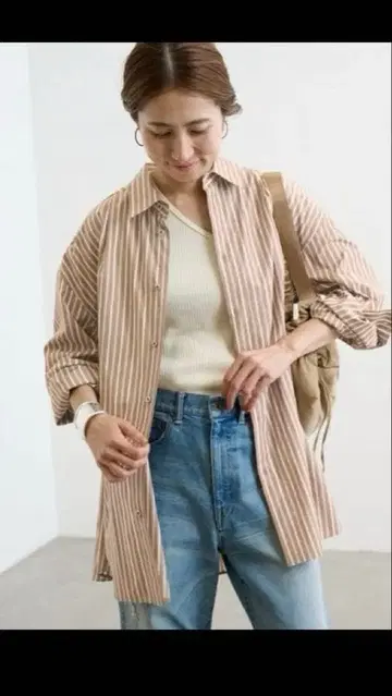 FRAMeWORK 브라운 화이트 스트라이프 긴팔 셔츠