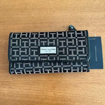 TOMMY HILFIGER 장지갑 블랙/화이트