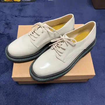 레이스업 슈즈 25.5cm