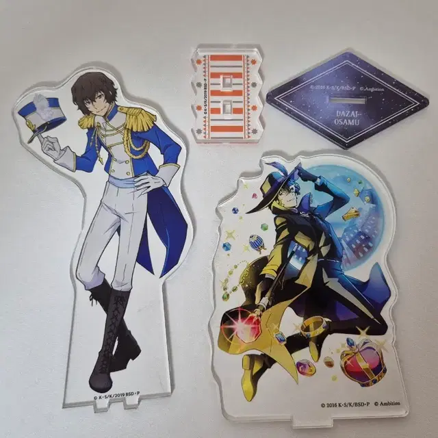 문호 스트레이독스 문스독 다자이 오사무 아크릴 스탠드