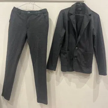 새상품급 테일러드 자켓 셋업 차콜 M 캐주얼 남성용