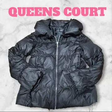 QUEENS COURT 블랙 다운 자켓 후드 부착