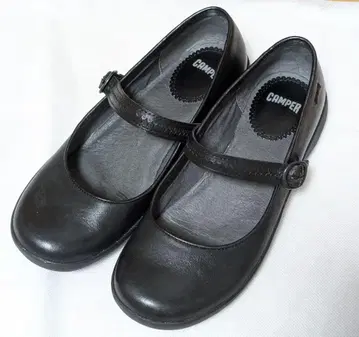 캠퍼 멜리 제인 스트랩 슈즈 22.5cm 블랙