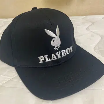 PLAYBOY 캡