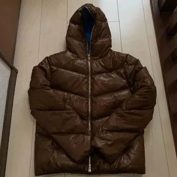 OFF SHORE 다운 아우터