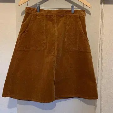 레이빔즈 코듀로이 무릎 기장 스커트 1