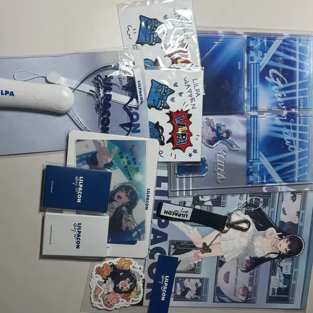 미개봉 일괄)(키링,응원봉 제외)이세돌 릴파 릴파콘 굿즈 팔아요