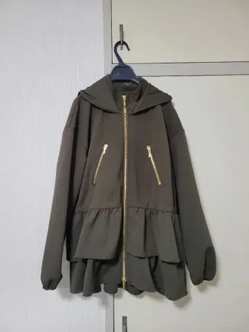 그레이스 콘티넨탈 프릴 후드 블루종