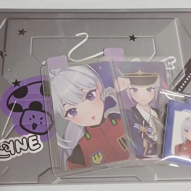 개봉)이세계아이돌 아이네 앨범