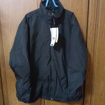 쾌적 온도 조절 기능 블랙 자켓 5L 점퍼 패딩 자켓