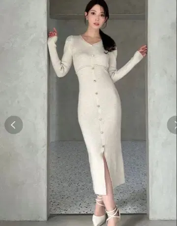 [ RESEXXY ] 골드 버튼 타이트 니트 원피스